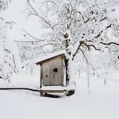 Spielplatz im Schnee